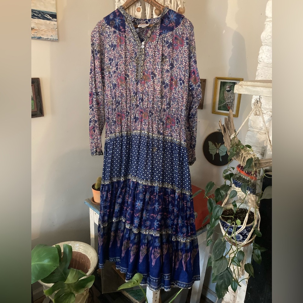 Vintage 1970s Boho Dress Floral 100% Cotton size Small